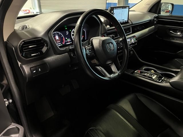 Used 2024 Honda Pilot Touring image 19
