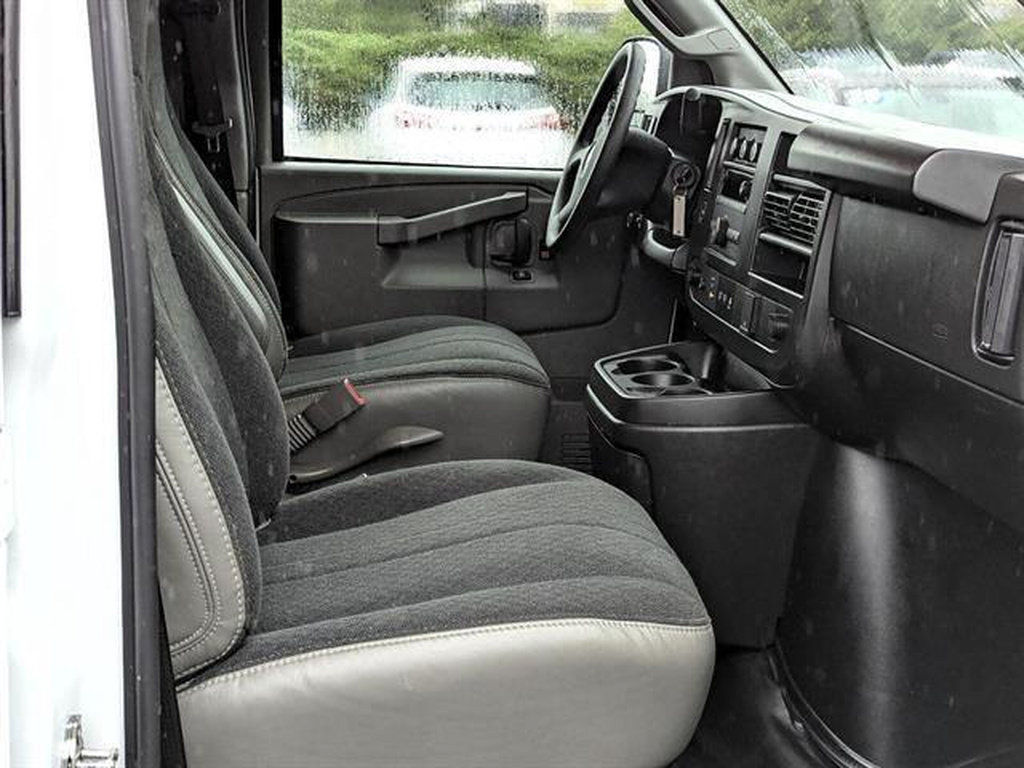 Certified 2025 Chevrolet Express 2500 w/ Driver Convenience Package RWD image 22