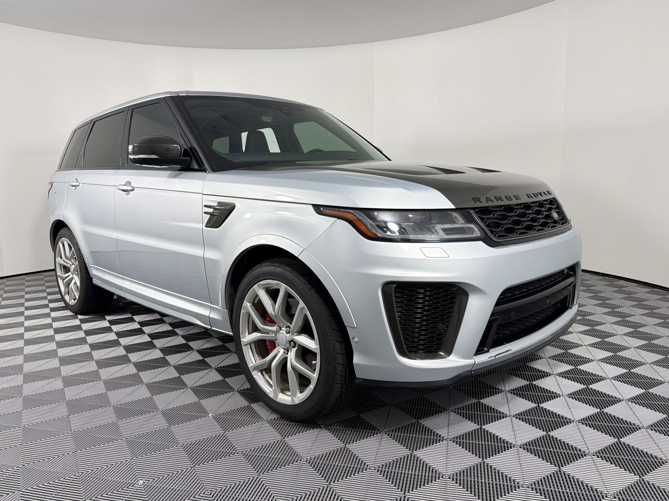 Used 2022 Land Rover Range Rover Sport SVR AWD/4WD image 12