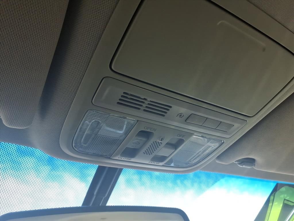 Used 2017 Honda Accord EX-L image 26