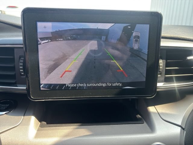 Certified 2022 Ford Explorer XLT AWD/4WD image 6