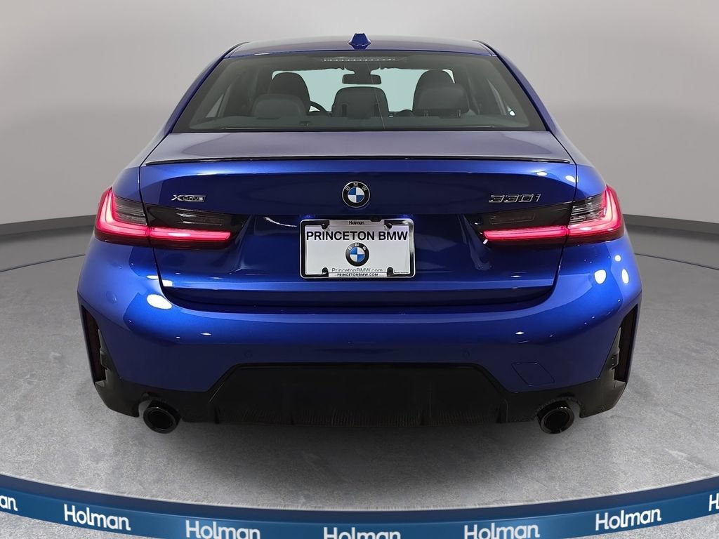 New 2026 BMW 330i xDrive Sedan w/ M Sport Package AWD/4WD image 6