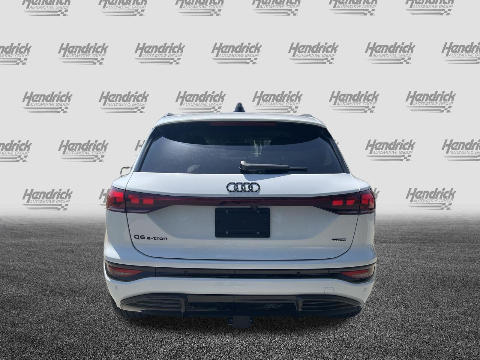 New 2027 Audi Q6 e-tron Prestige AWD/4WD image 8