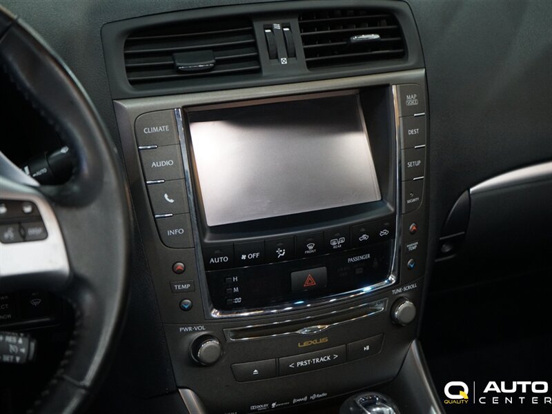 Used 2014 Lexus IS 250C RWD image 18