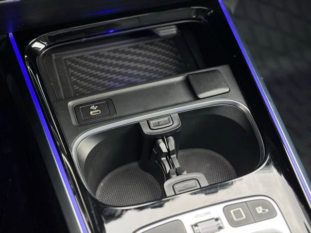Used 2025 Mercedes-Benz GLB 250 GLB 250 image 38