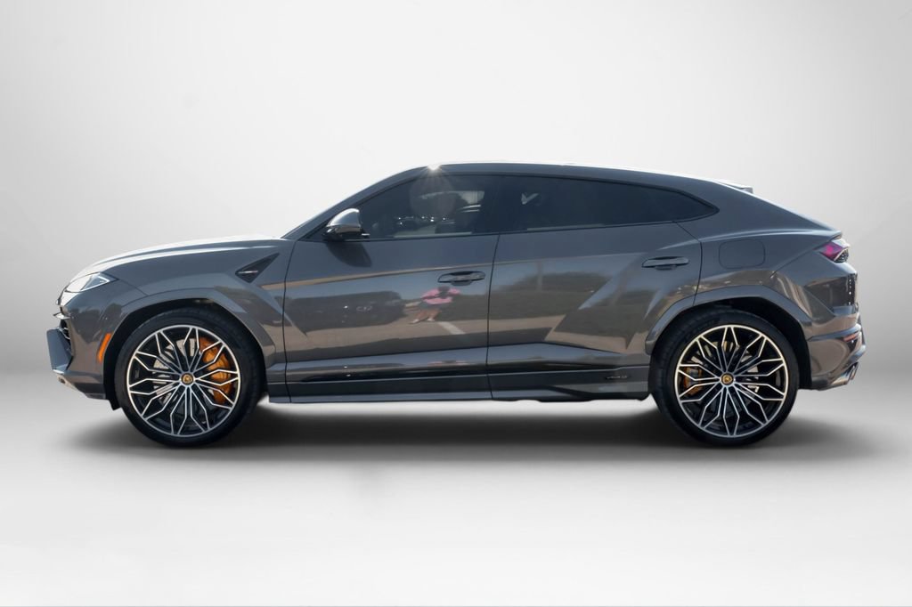 Used 2025 Lamborghini Urus SE AWD/4WD image 7