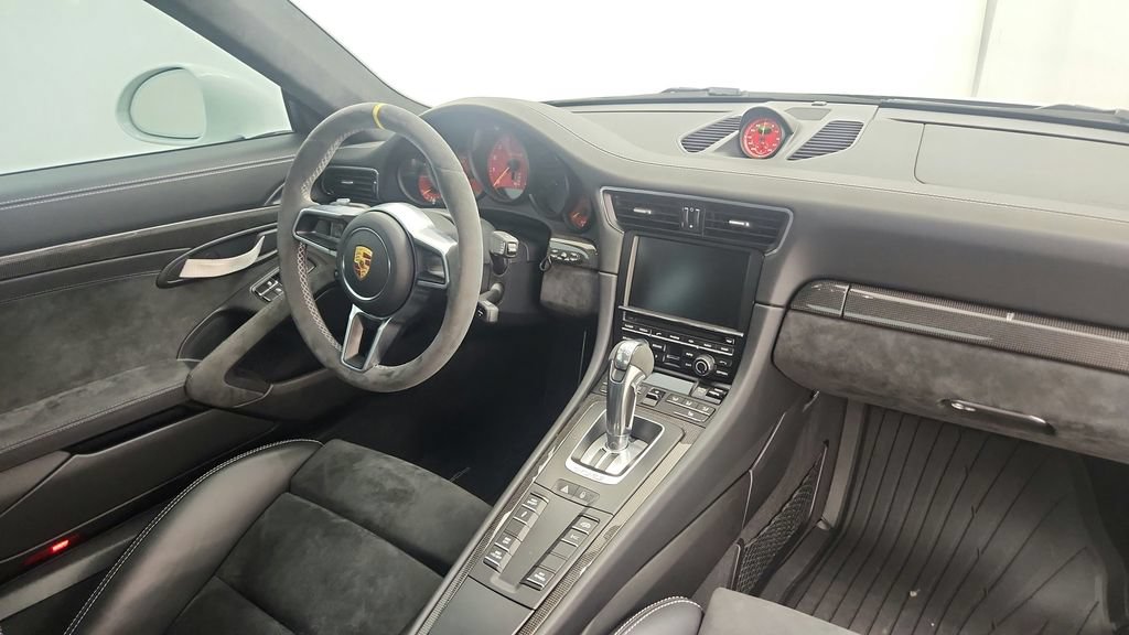 Used 2016 Porsche 911 GT3 RS RWD image 24