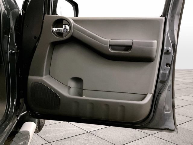 Used 2013 Nissan Xterra S w/ Value Package AWD/4WD image 24
