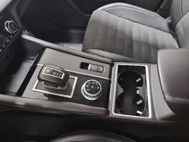 Used 2024 Mitsubishi Outlander SE AWD/4WD image 31