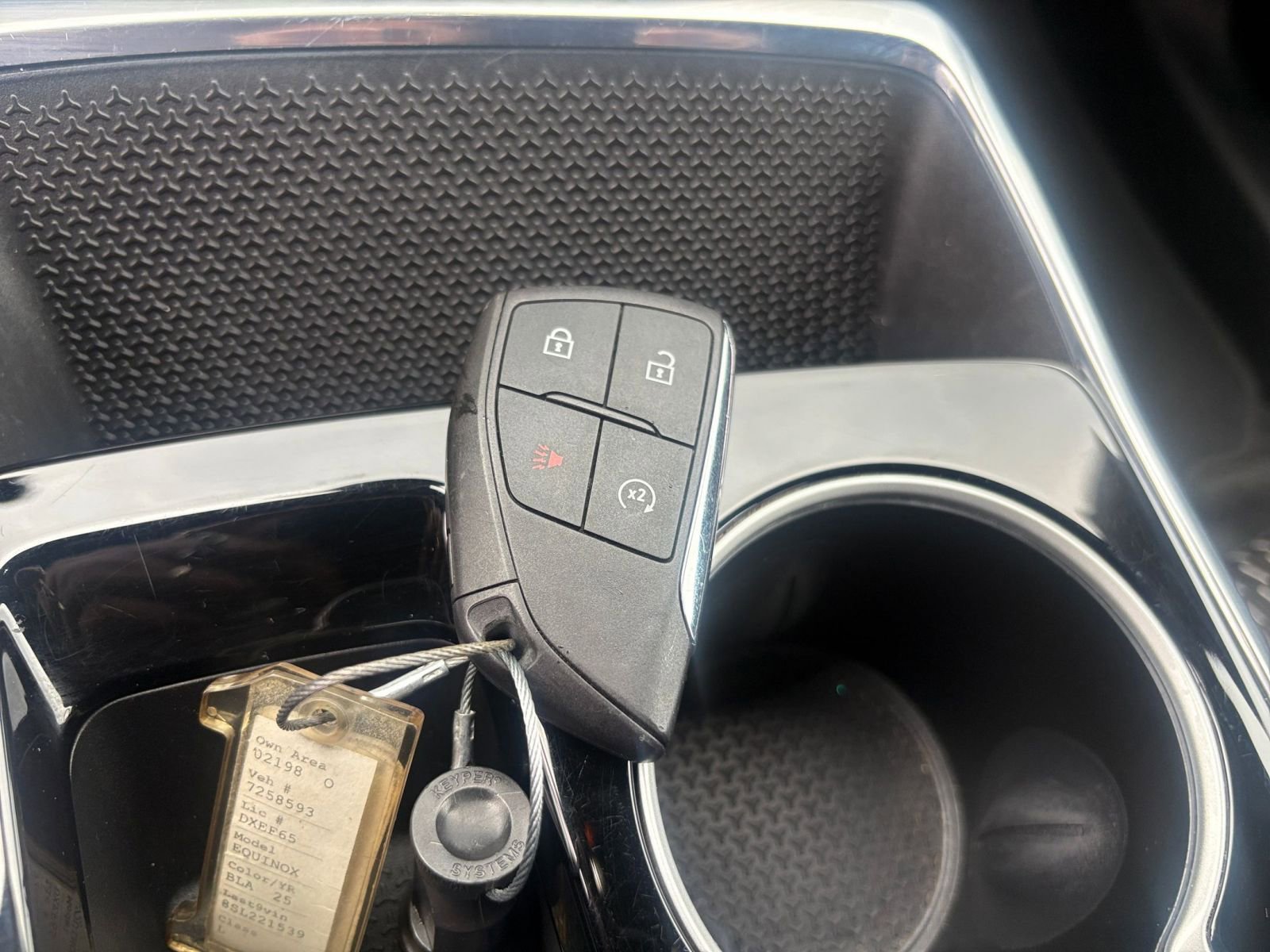 Used 2025 Chevrolet Equinox LT FWD image 25