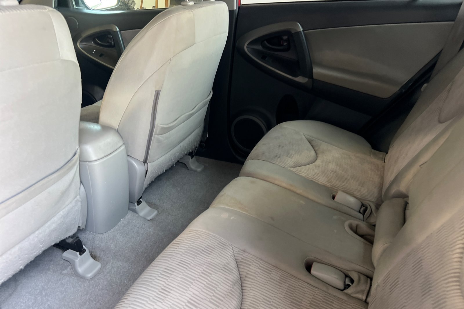 Used 2012 Toyota RAV4 4WD V6 w/ Tow Prep Pkg image 14