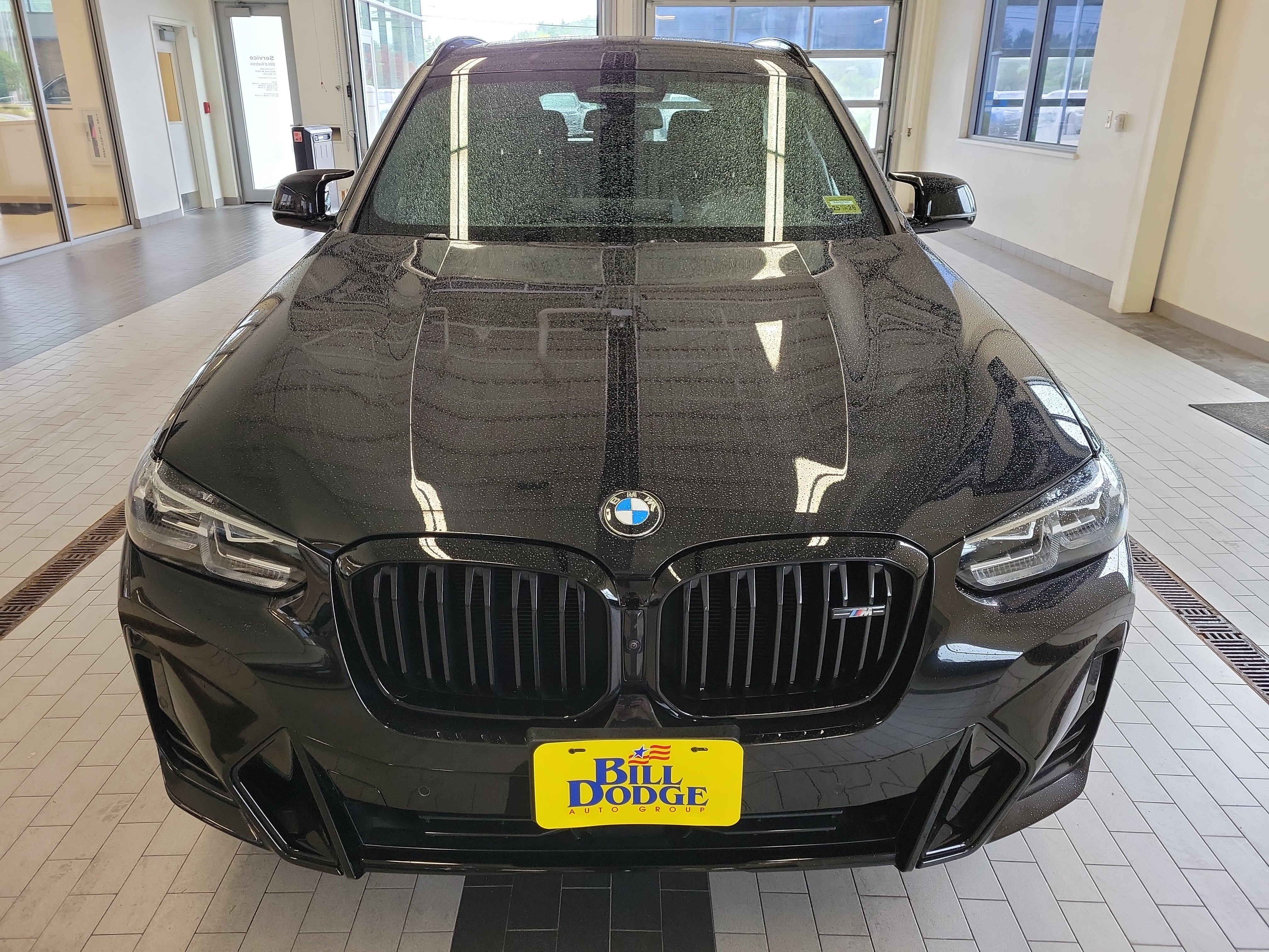 Used 2022 BMW X3 M40i AWD/4WD image 2