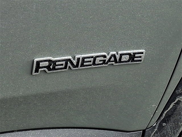 Used 2022 Jeep Renegade Limited image 31