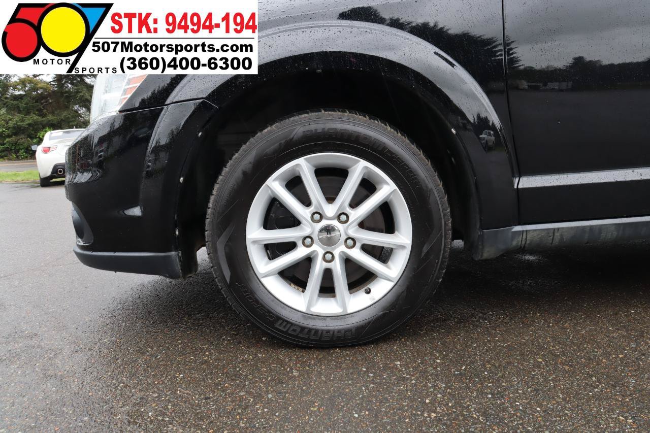 Used 2015 Dodge Journey SXT w/ Flexible Seating Group FWD image 24