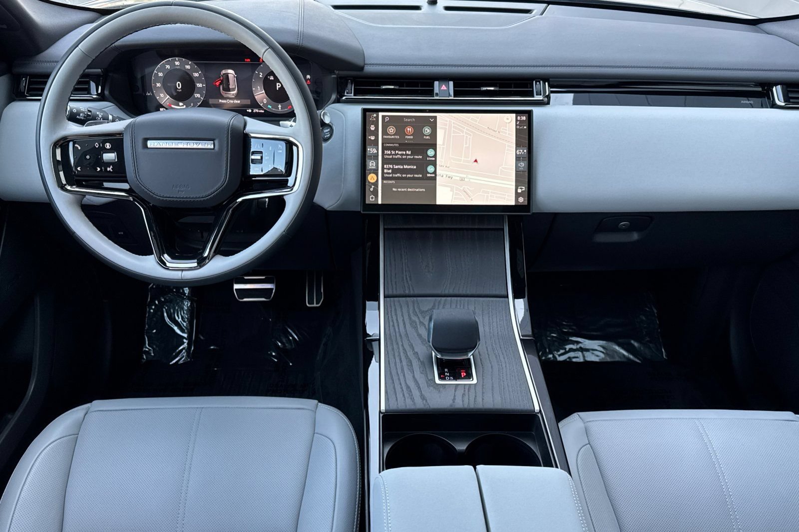 Certified 2026 Land Rover Range Rover Velar Dynamic SE AWD/4WD image 14