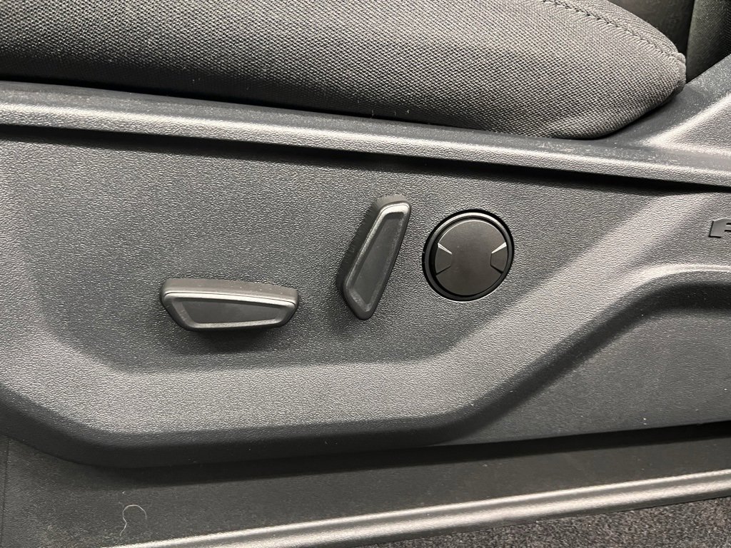 New 2026 Ford F150 XLT w/ Equipment Group 302A MID image 28