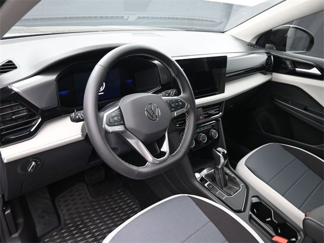 New 2025 Volkswagen Taos S image 18