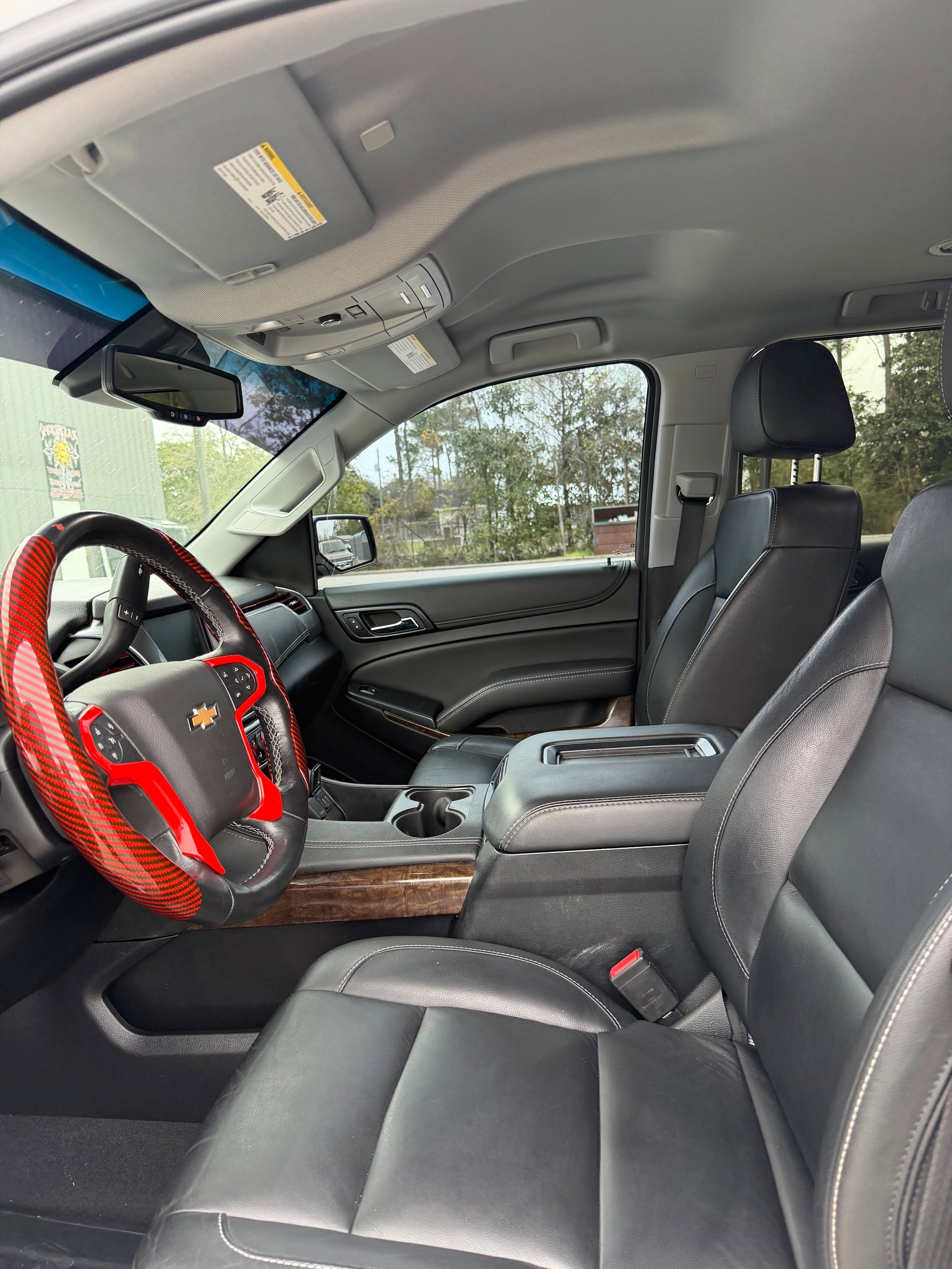 Used 2019 Chevrolet Suburban LT AWD/4WD image 15