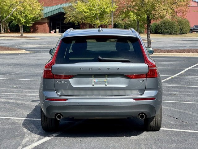 Used 2020 Volvo XC60 T5 Momentum w/ Protection Package Premier image 6