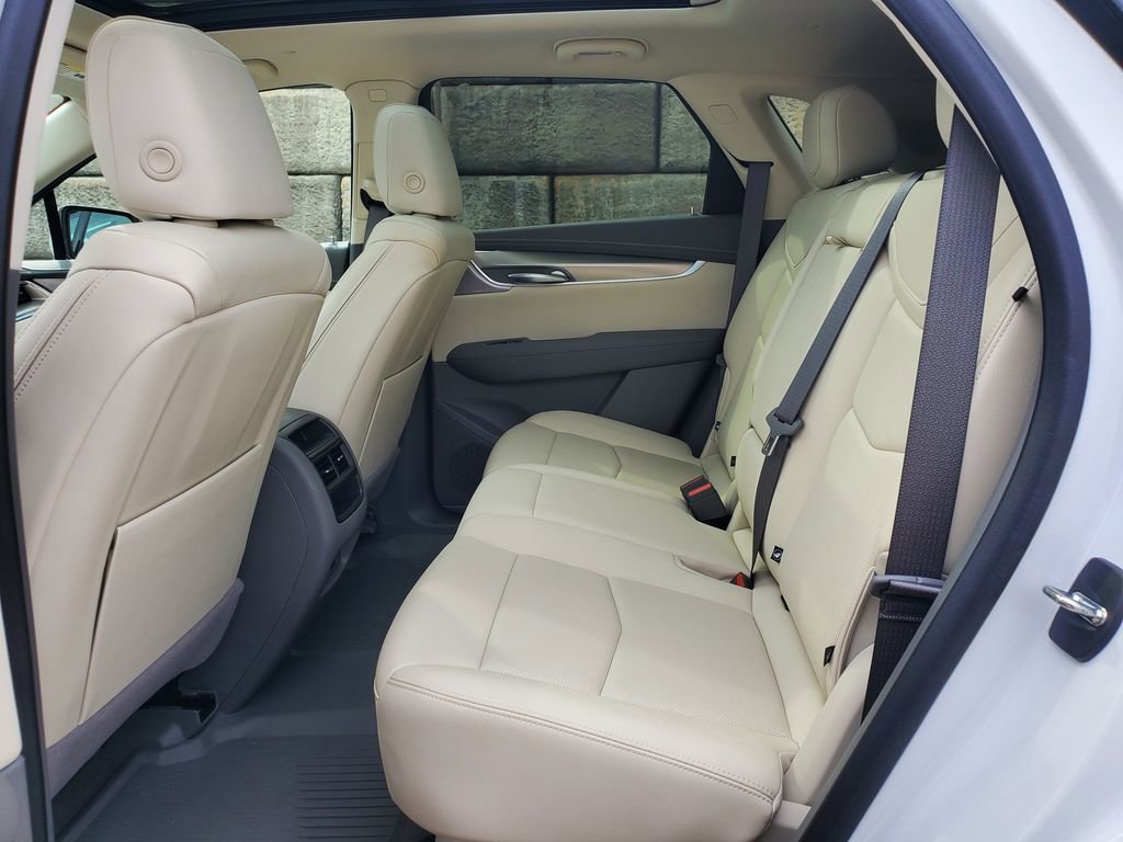 Used 2023 Cadillac XT5 Premium Luxury w/ LPO, Floor Liner Package image 41