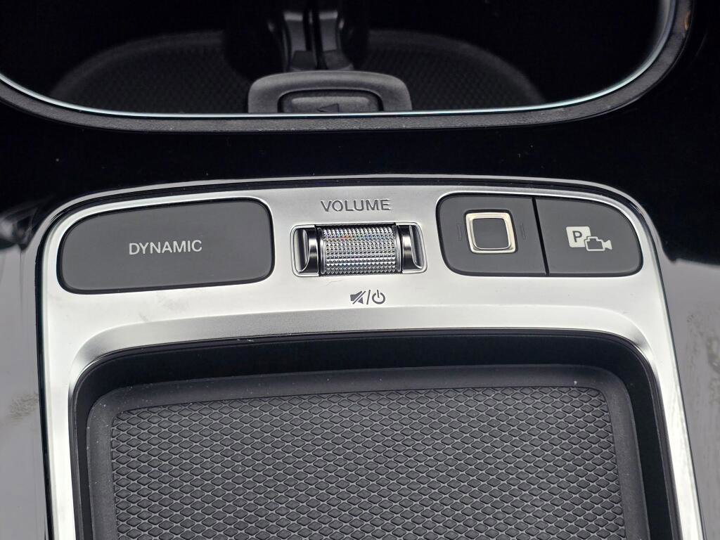 Certified 2025 Mercedes-Benz CLA 35 AMG 4MATIC image 42