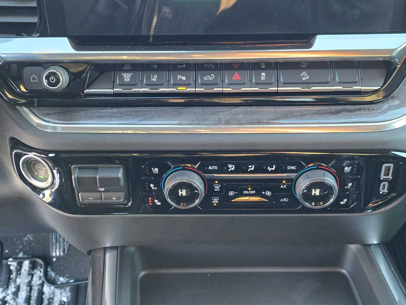New 2025 Chevrolet Silverado 3500 LTZ w/ LTZ Premium Package image 26