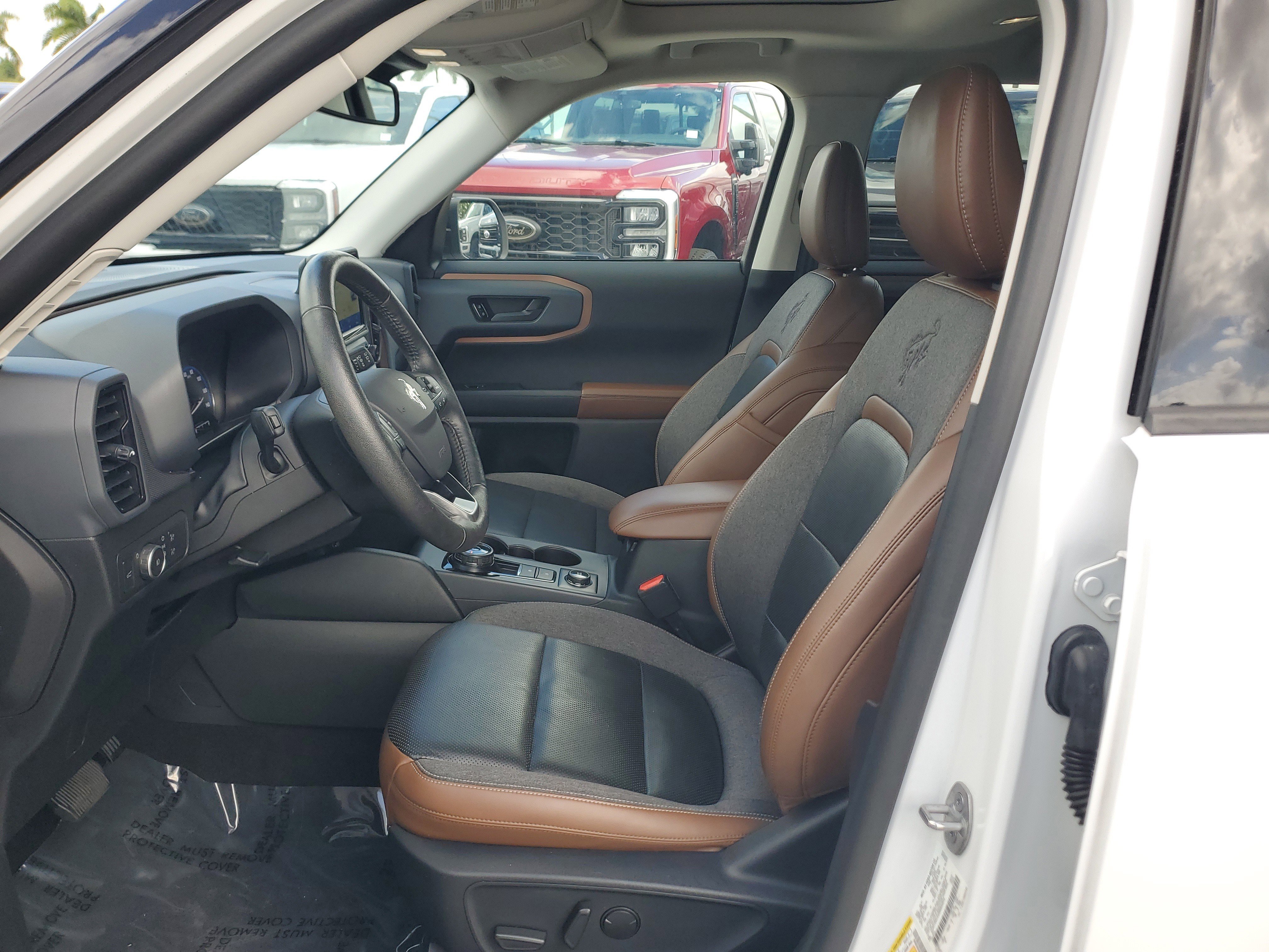 Used 2021 Ford Bronco Sport Outer Banks w/ Outer Banks Package AWD/4WD image 12