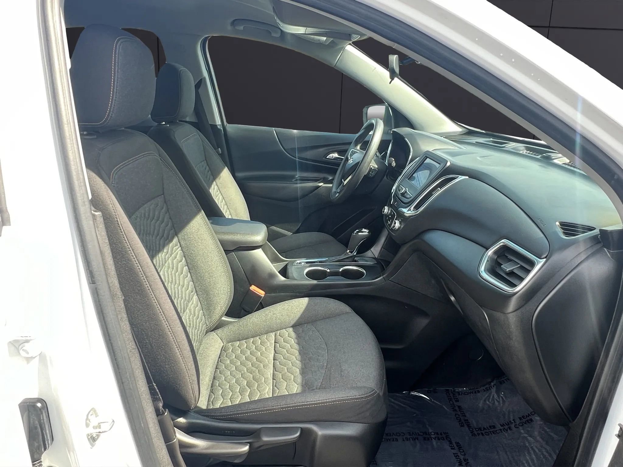 Used 2020 Chevrolet Equinox LT image 11