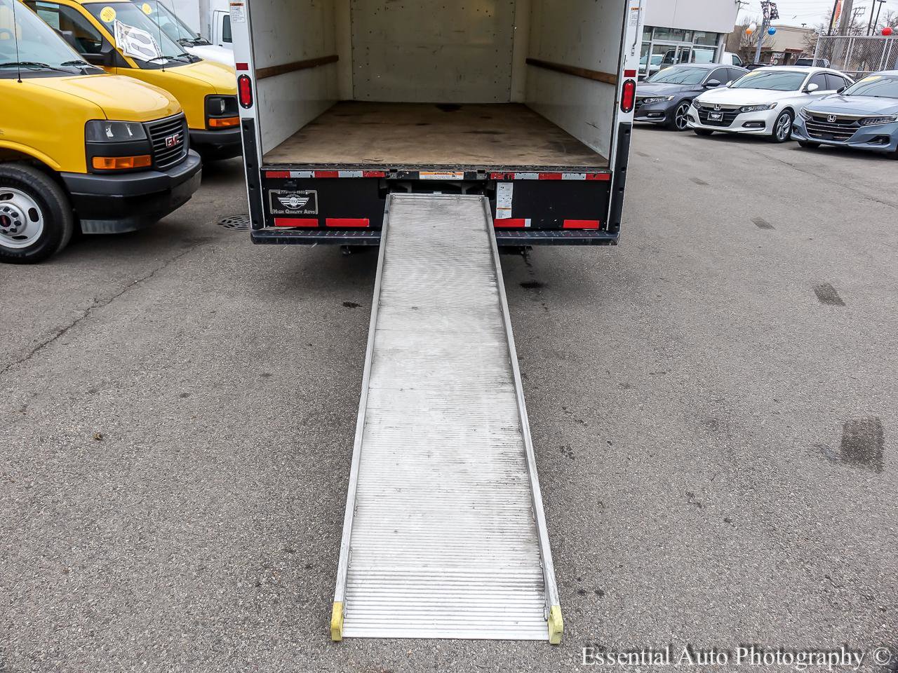 Used 2021 GMC Savana 3500 Extended w/ Power Convenience Package image 19