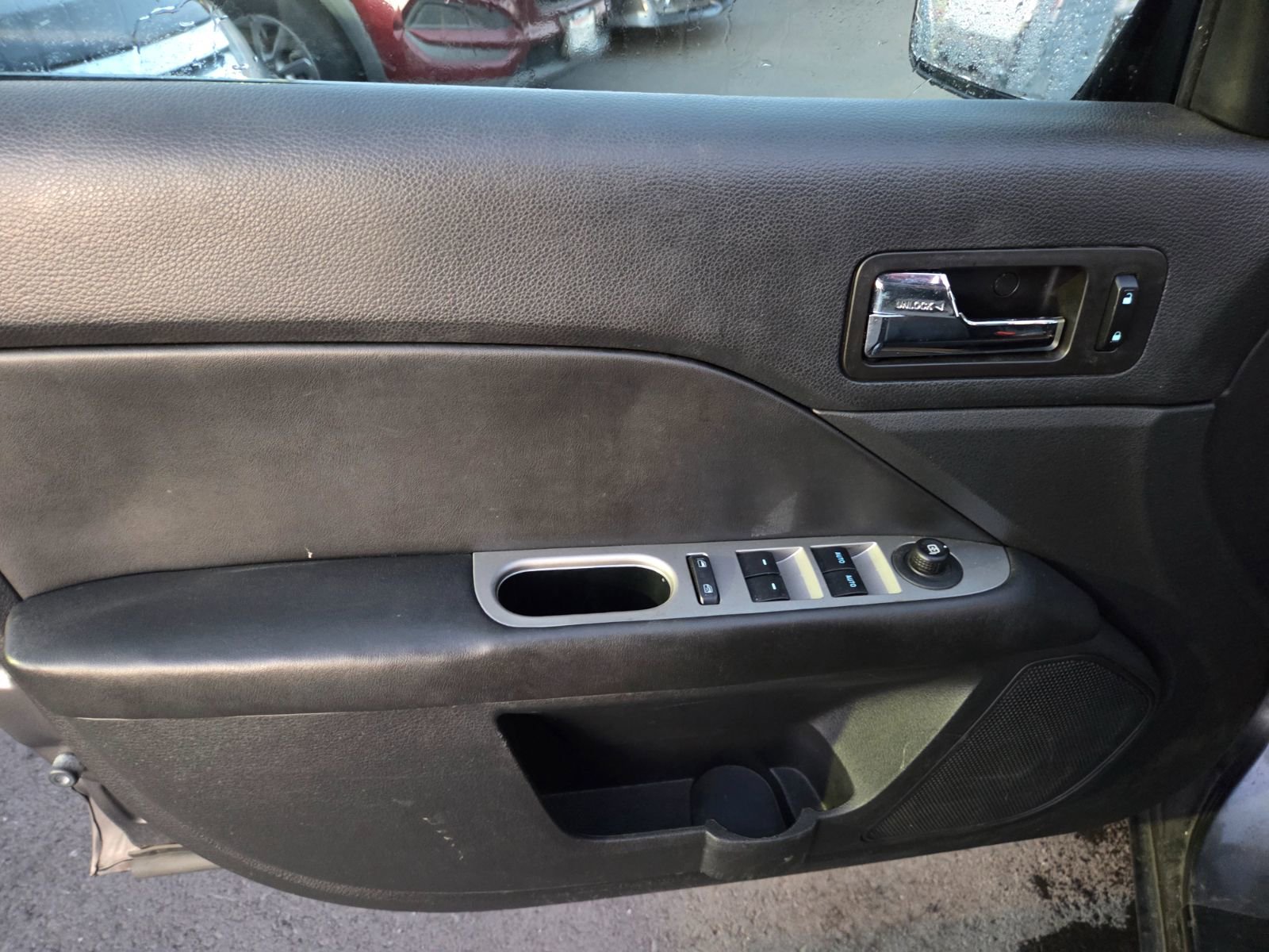 Used 2012 Ford Fusion SEL image 8