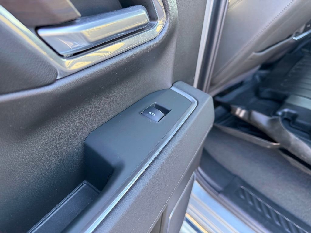 Used 2024 GMC Sierra 1500 SLT w/ SLT Premium Package image 19