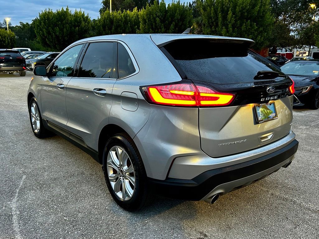 Used 2022 Ford Edge Titanium image 4