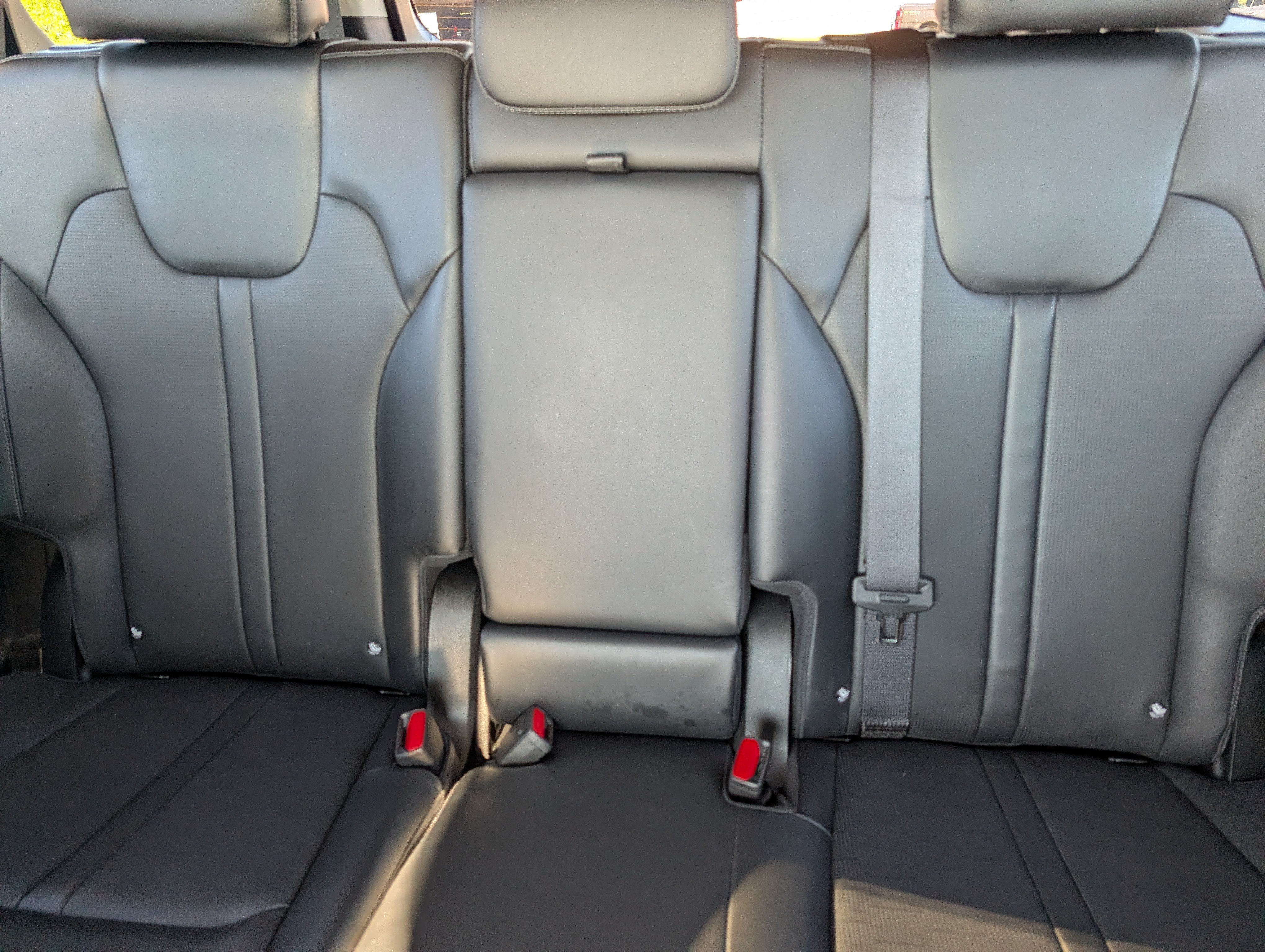 Certified 2025 Kia Sorento S w/ Panoramic Sunroof Package AWD/4WD image 13