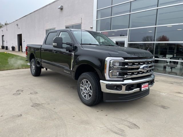 New 2026 Ford F250 Lariat w/ FX4 Off-Road Package AWD/4WD image 1