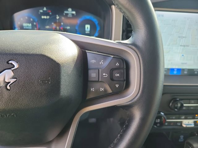 Used 2025 Ford Bronco Outer Banks image 18