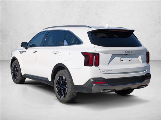 Used 2024 Kia Sorento S image 7