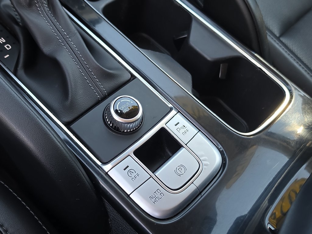 Used 2021 Kia Telluride LX FWD image 28