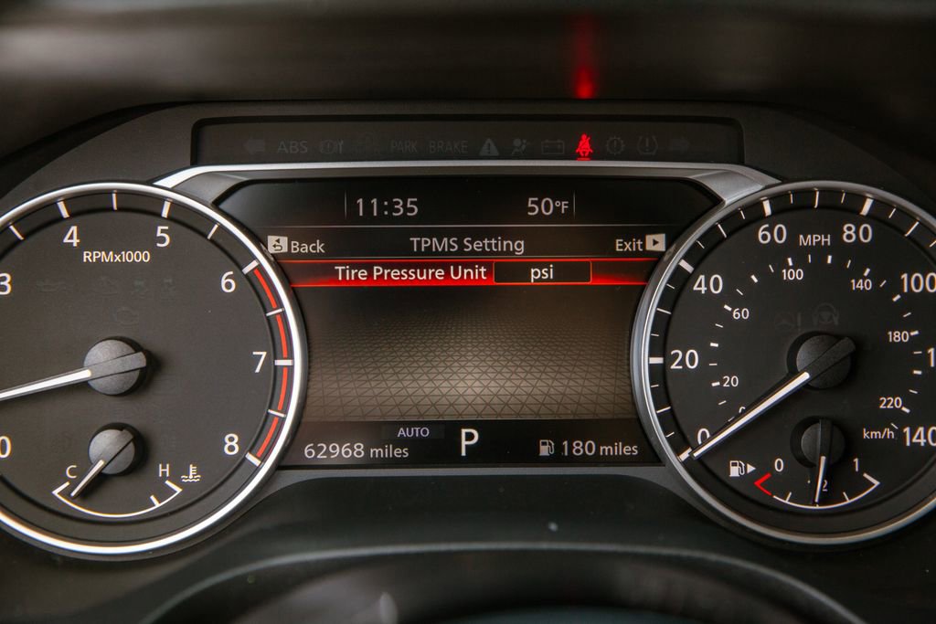 Used 2023 Nissan Rogue SL w/ SL Premium Package image 18