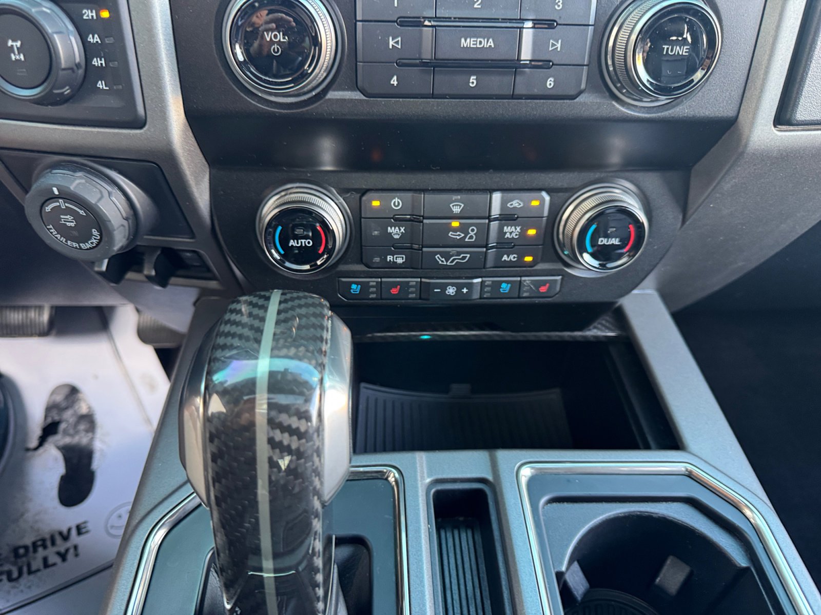 Used 2020 Ford F150 Raptor w/ Equipment Group 802A Luxury image 12