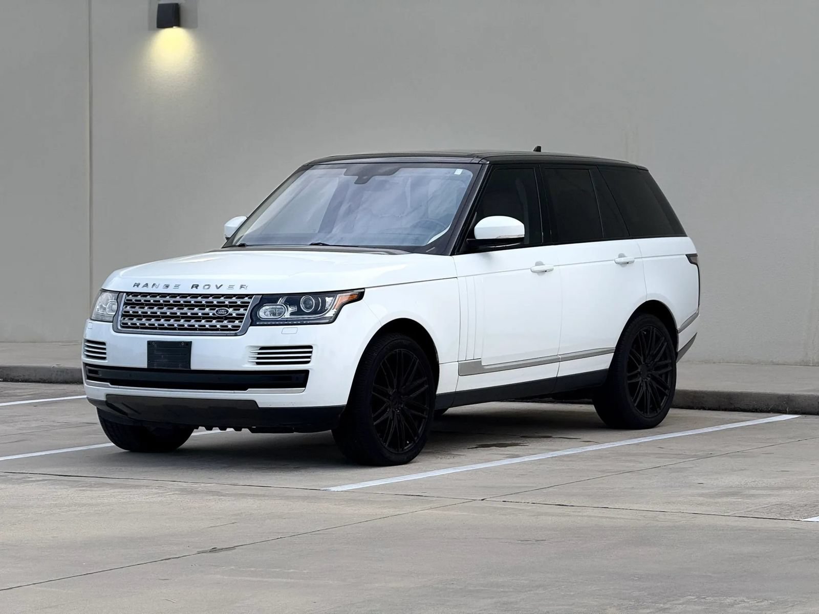Used 2016 Land Rover Range Rover HSE AWD/4WD image 3