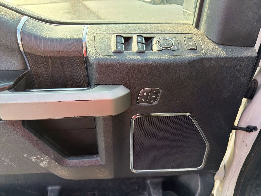 Used 2021 Ford F350 Lariat w/ Lariat Ultimate Package image 28