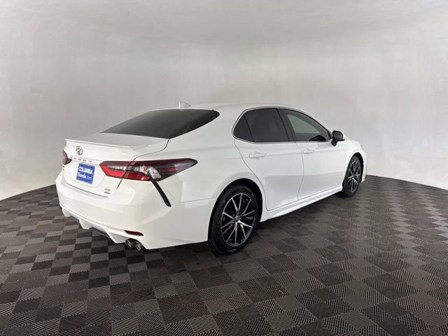 Used 2021 Toyota Camry SE image 5