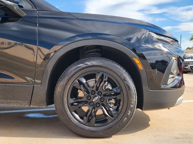 Used 2022 Chevrolet Blazer LT FWD image 8