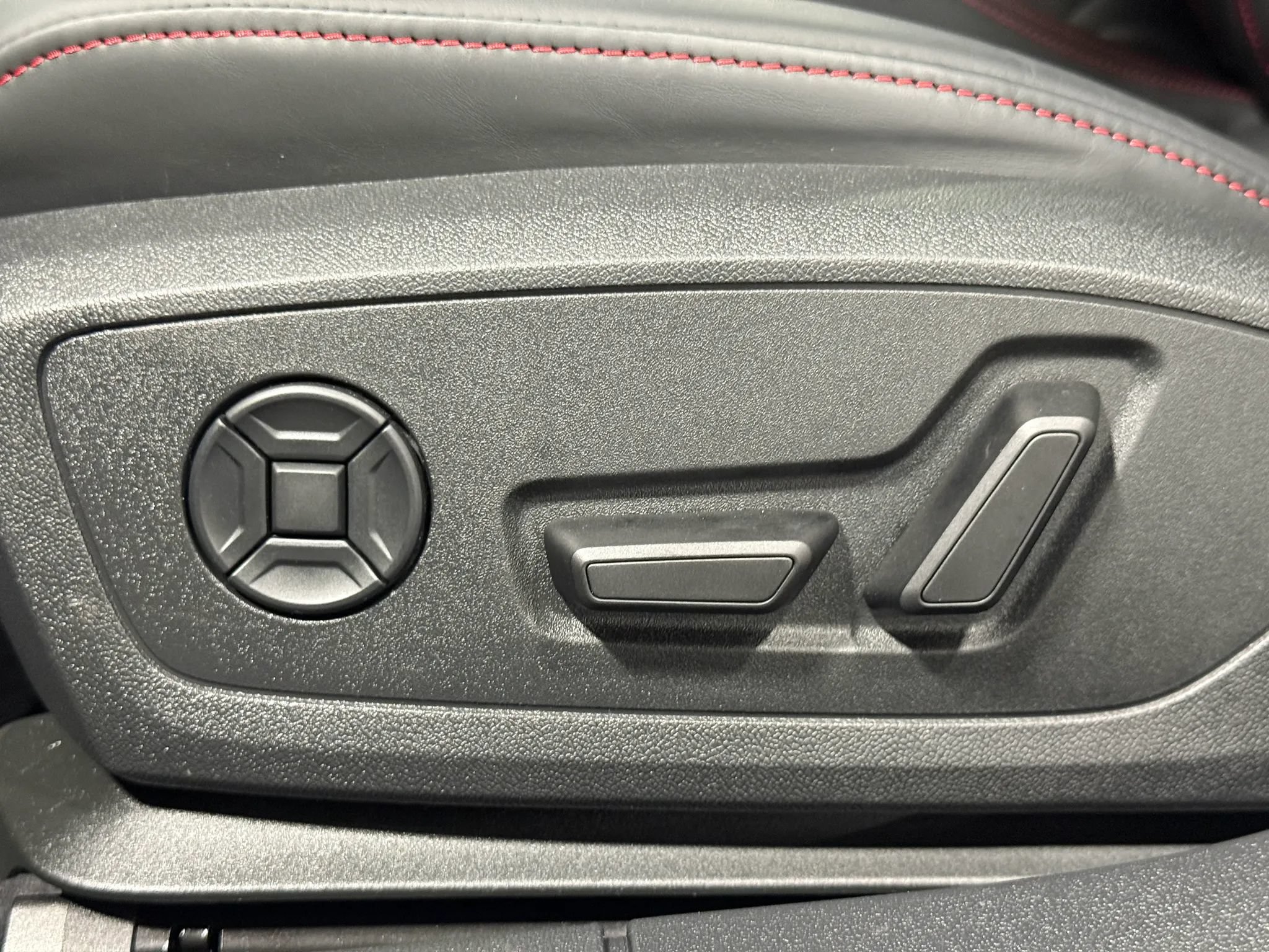 Used 2025 Audi S3 Premium Plus w/ Premium Plus Package AWD/4WD image 22