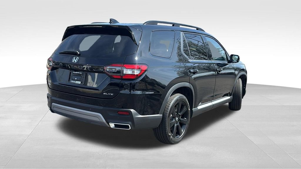 Certified 2024 Honda Pilot Elite image 7