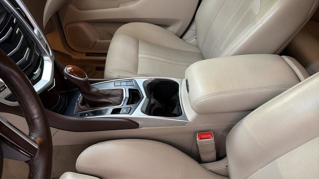 Used 2014 Cadillac SRX Luxury w/ Driver Awareness Package image 26