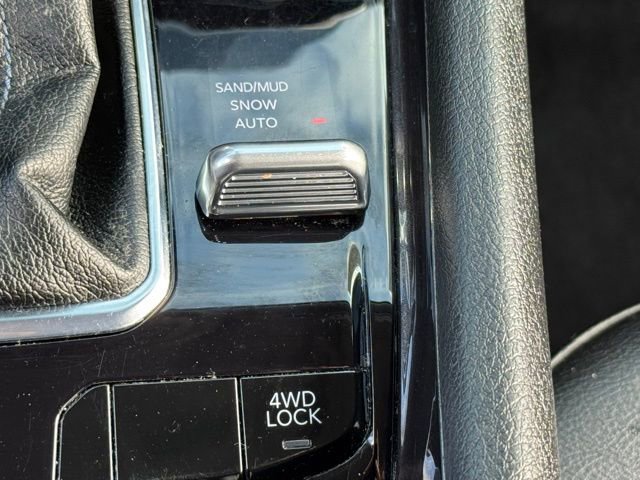 Used 2022 Jeep Compass Latitude image 25