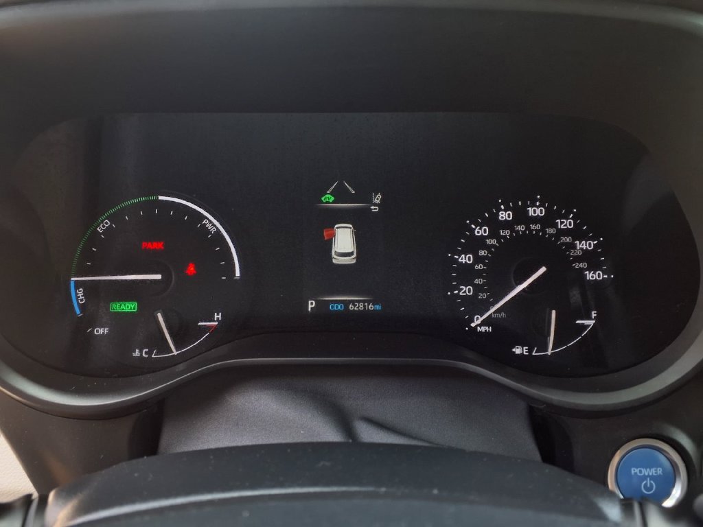 Certified 2024 Toyota Sienna XLE FWD image 15