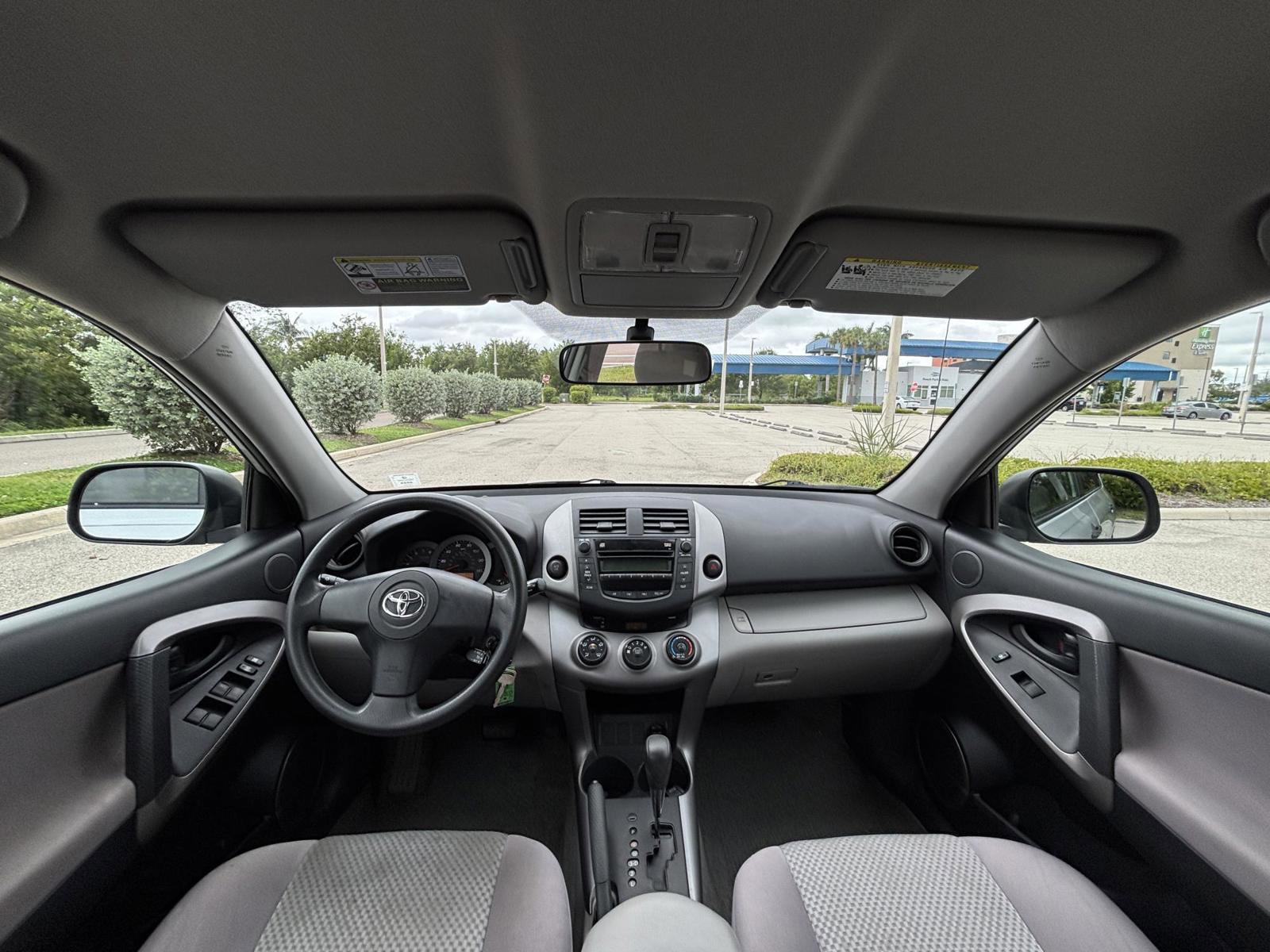 Used 2006 Toyota RAV4 2WD image 5