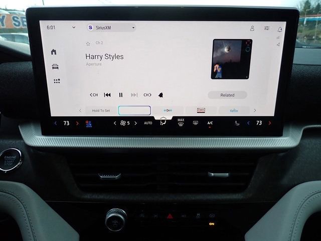 Certified 2025 Ford Explorer Platinum w/ LUX Leather Package image 28